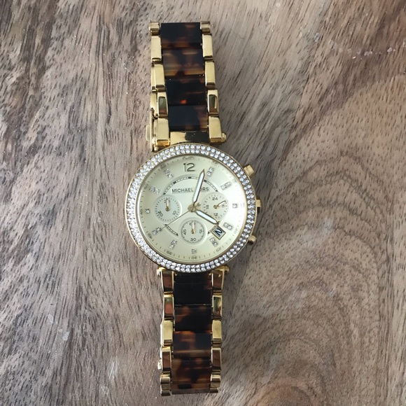 Michael Kors Gold Tortoise Watch - Picture 1 of 3